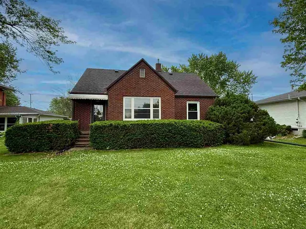 133 W Broad St, North English, IA 52316