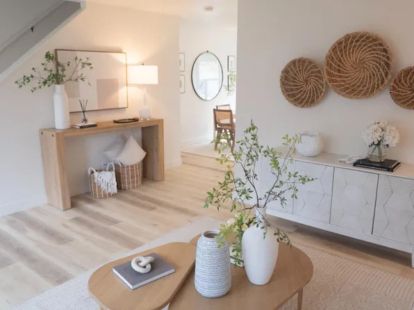 3975 Bramble Ln #A, Santa Cruz, CA 95062