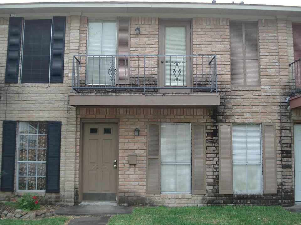 1st image of 2218 Cypress Ave