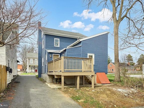5th image of 118 W Frederick St