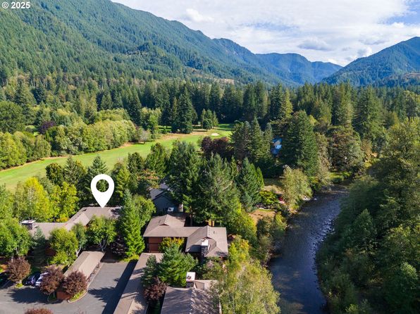26263 E Welches Rd, Welches, OR 97067