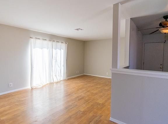 4th image of 17887 Catalpa St