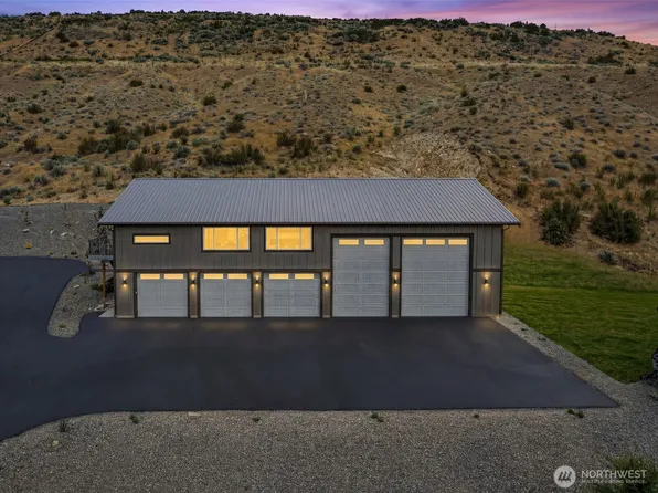 42 Osprey Nest Road, Pateros, WA 98846