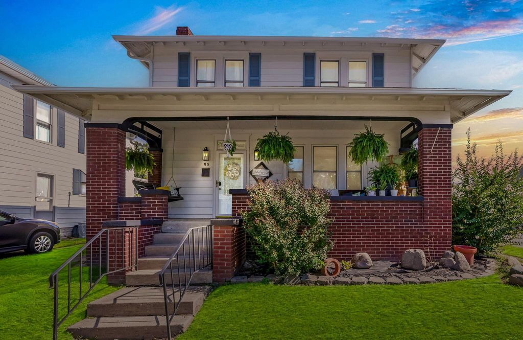 Real estate listing image