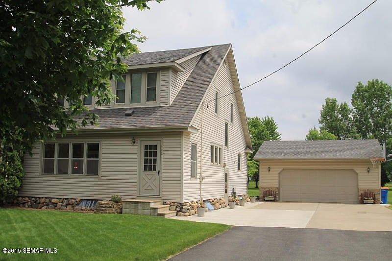 422  S Main