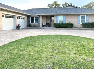 2507 Arbor Dr, Bryan, TX 77802