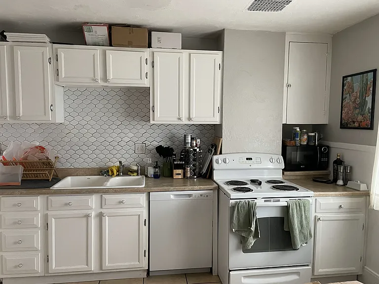 353 N 500 E — Photo 6