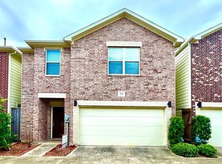 3731 Main Poplar Dr, Houston, TX 77025