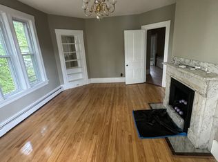 52 S Quinsigamond Ave #B, Shrewsbury, MA 01545