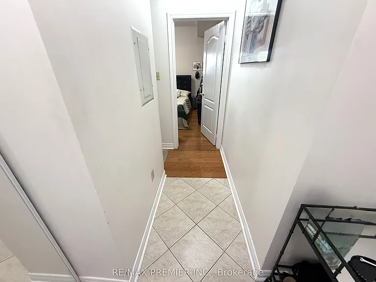 9944 Keele St #303 — Photo 3