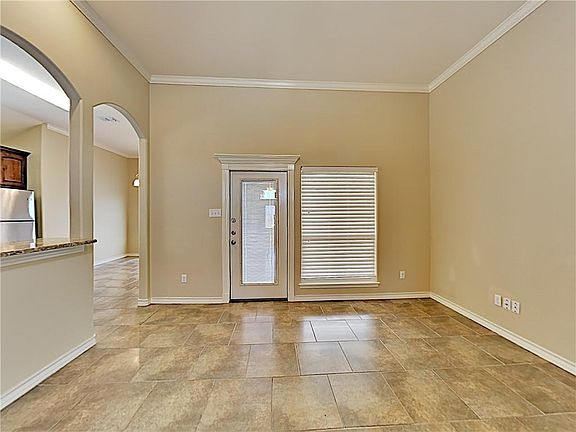 4th image of 2554 Date Palm Dr