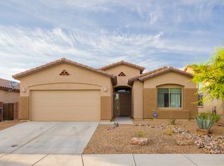 9139 S Whispering Pine Dr, Tucson, AZ 85756