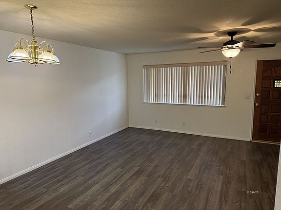 4th image of 269 E Upjohn Ave