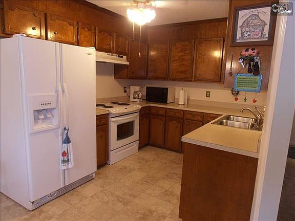 5th image of 2625 Bendemeer Dr