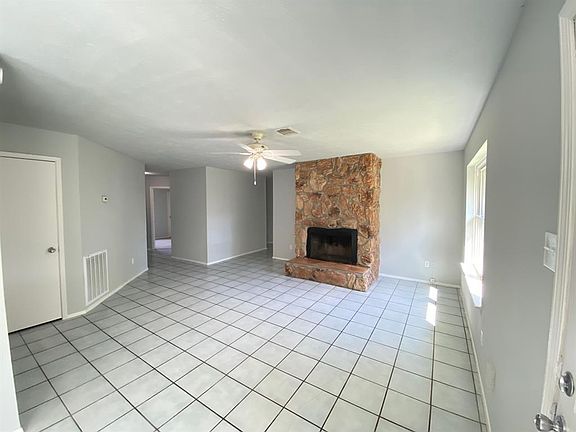 2nd image of 15330 Battersea Gardens Dr