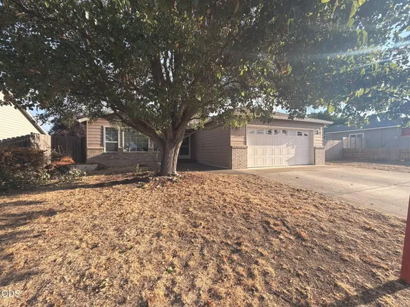 2321 Savannah Dr, Central Pt, OR 97502