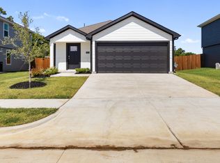 2912 Serenity Ln, Sherman, TX 75092