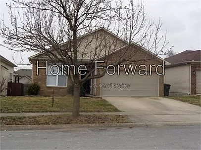 2633 Mable Ln