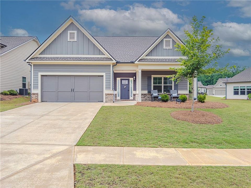 1st image of 945 High Shoal Dr