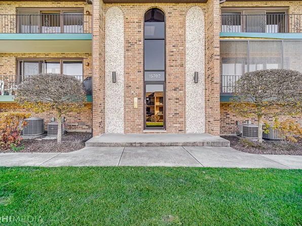 15702 S Sunset Ridge Ct Unit 2N, Orland Park, IL 60462