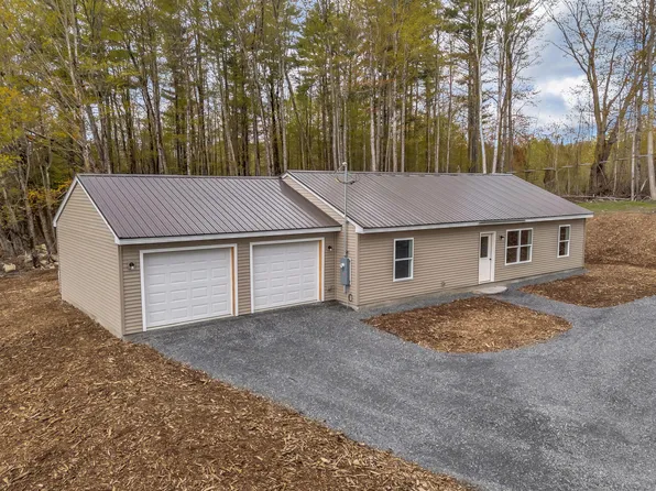 5 Oldham Road, Saint Albans, ME 04971