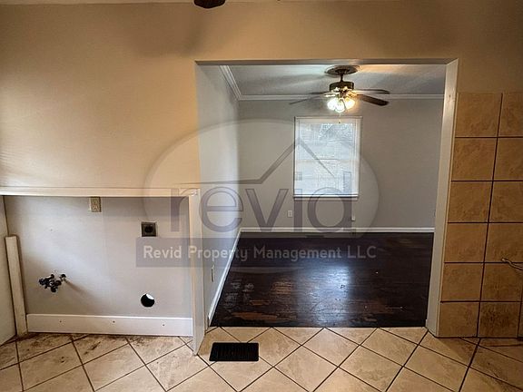 5th image of 4101 Bayliss Ave