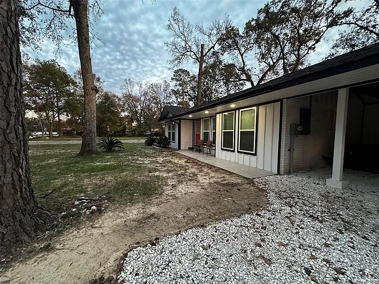21288 W Martin Dr #1 — Photo 3