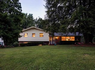 6515 Newburgh Rd, Evansville, IN 47715