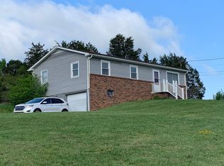 289 Oasis Rd, Bulls Gap, TN 37711