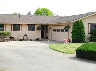 2474 Greenbrook Dr, Medford, OR