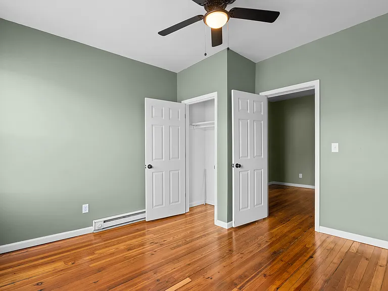247 Main St #5 — Photo 10