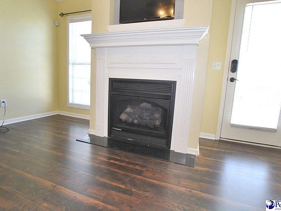 5th image of 2136 Kentwood Dr