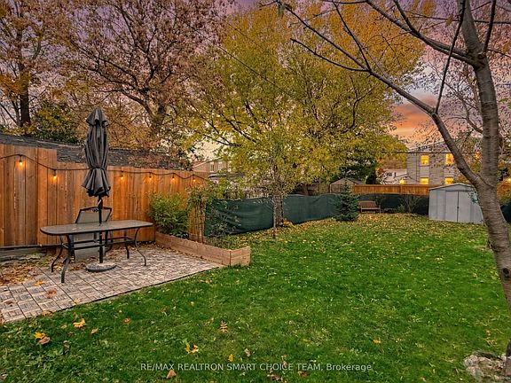 3rd image of 783 Birchmount Rd