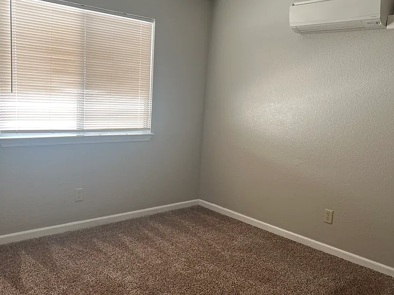 3648 Schooner Dr — Photo 6