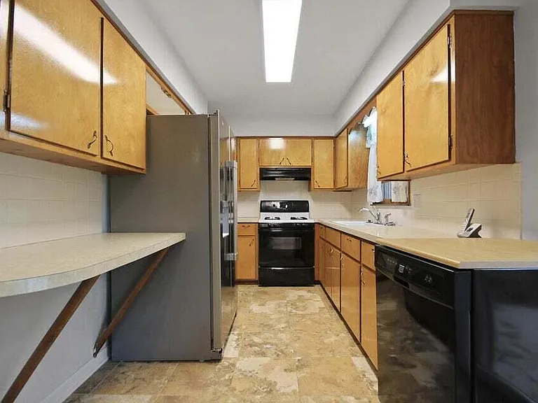 3205 Pioneer Dr #A — Photo 5