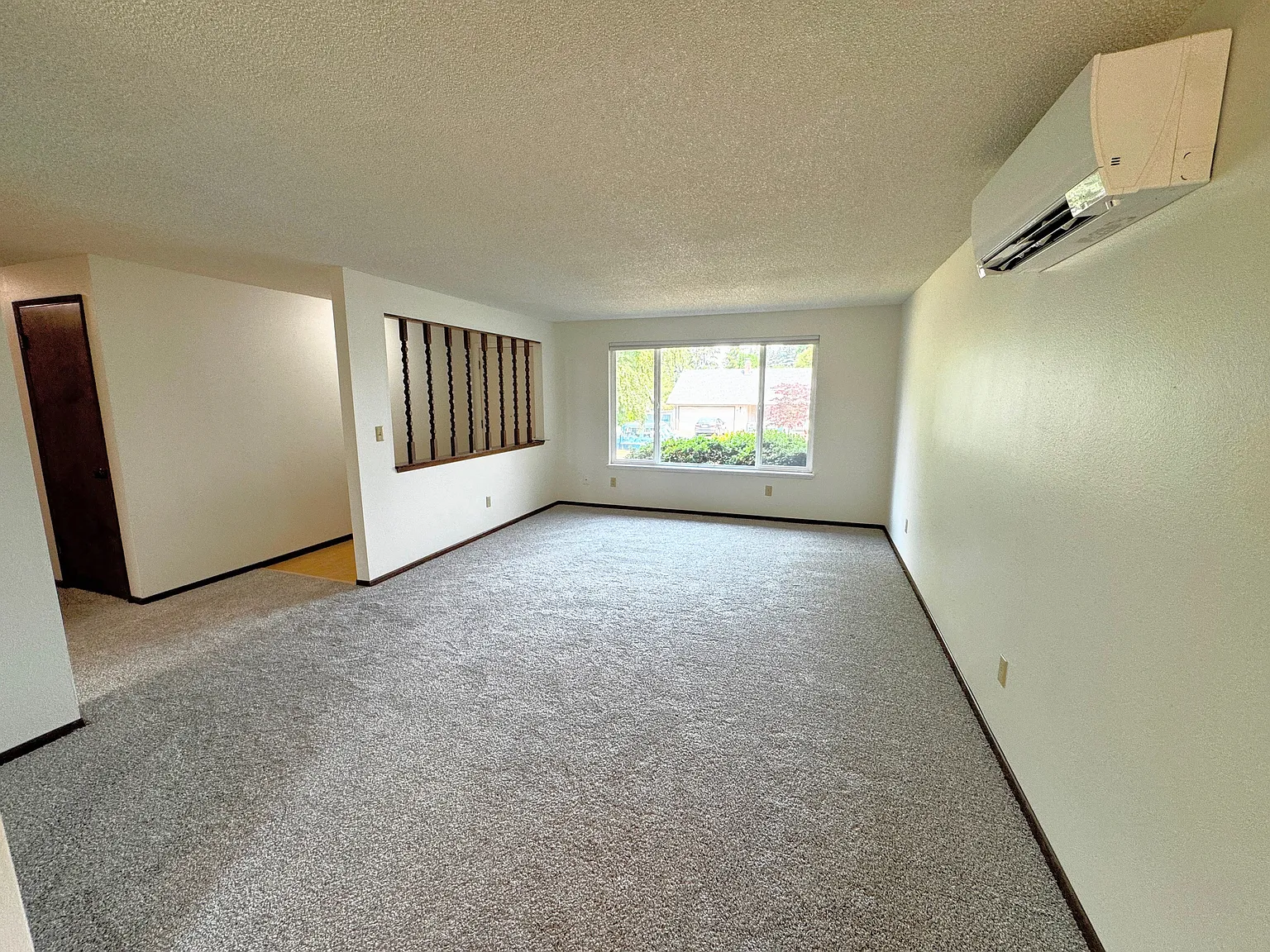 3 bed, 1641 sqft, $2,500 — Photo 4