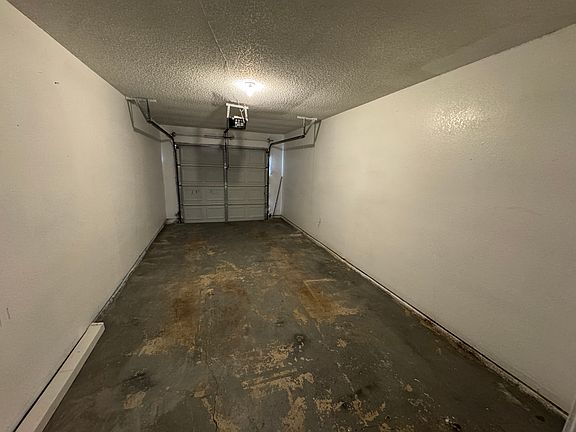 4th image of 6259 Canyon Cir