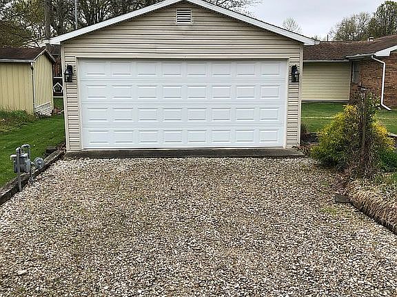 Exterior 2-car garage 