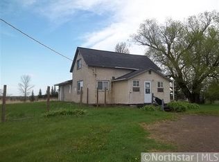 39891 Dove Rd, Hinckley, MN 55037