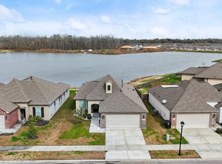 7853 W Pelican Lakes Ave, Baton Rouge, LA 70820