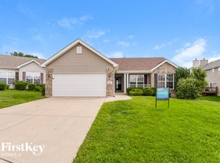 62 Snowberry Ridge Ct, O'Fallon, MO 63366