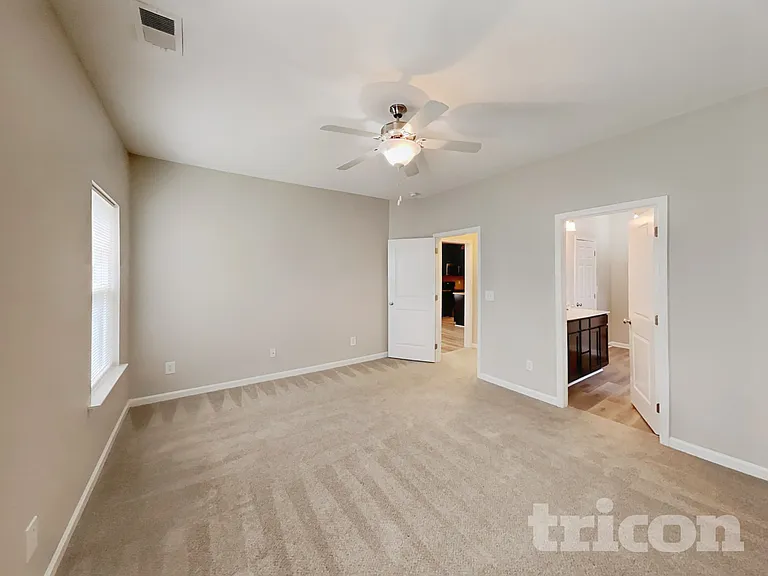 441 Laurel Leaf Dr — Photo 8