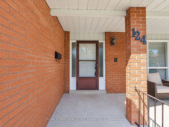 5th image of 124 Stilecroft Dr