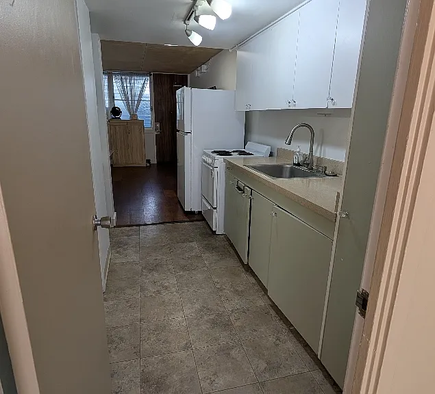 1550 Rycroft St #105 — Photo 4