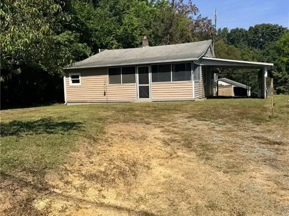 2243 Durham Street Ext, Burlington, NC 27217