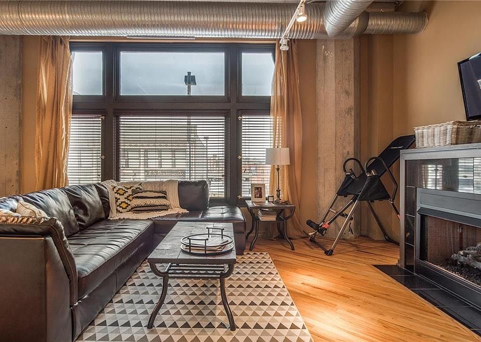 1st image of 2107 Grand Ave Unit 307