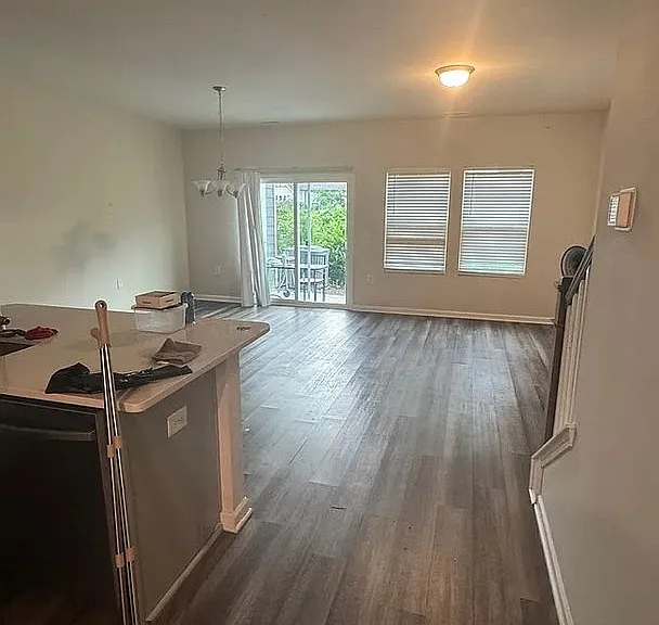 103 Joneshaven Dr — Photo 9