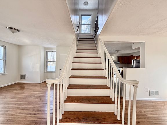 5th image of 87 W Harmony St