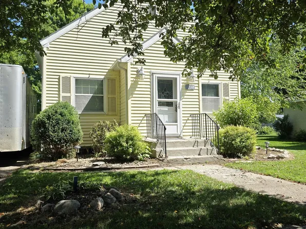 302 Church St, Royal, IA 51357