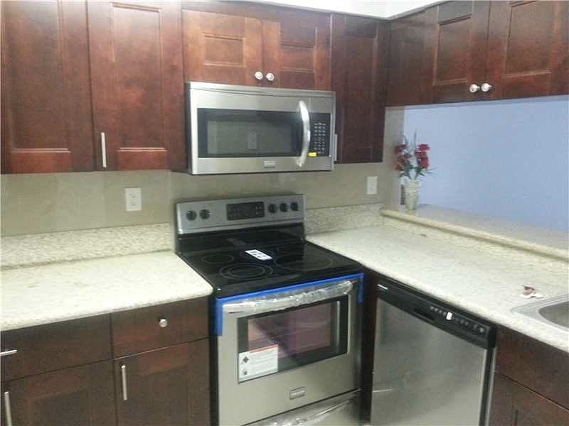 2nd image of 9502 SW 140th Ct #9502